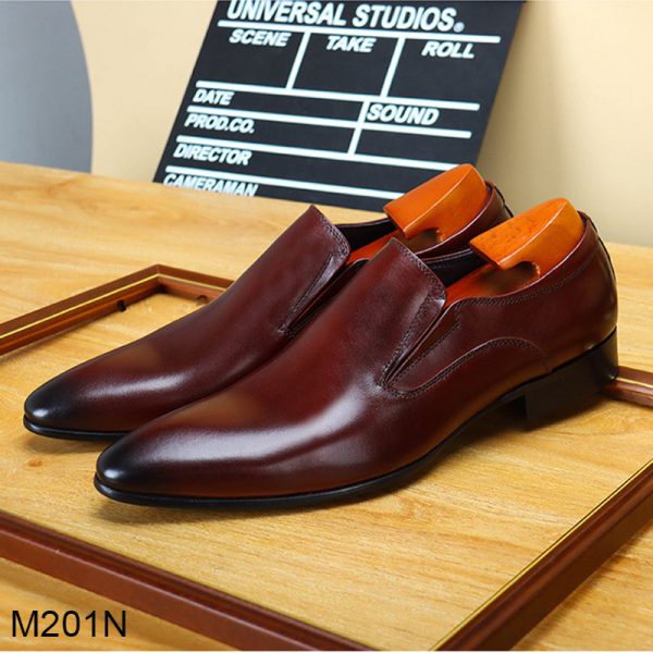 Giày lười nam công sở màu nâu đỏ dáng trơn M201N